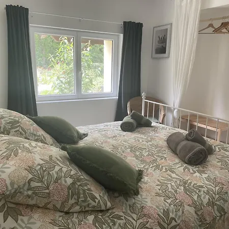 De Razes Maison d'hôtes Touffailles