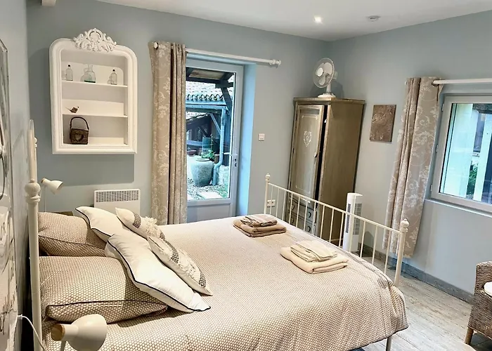 De Razes Gæstehus Touffailles