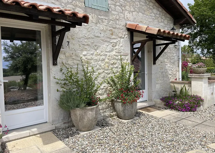 Gæstehus De Razes Touffailles